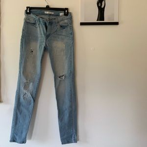 Ripped Skinny Jeans
